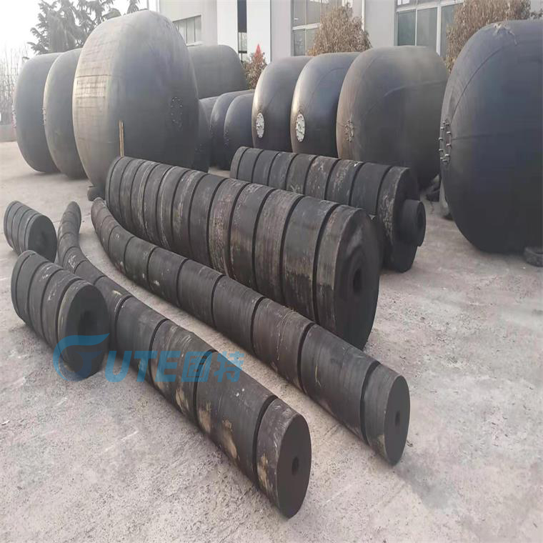 Tug rubber fender cylinder rubber fender